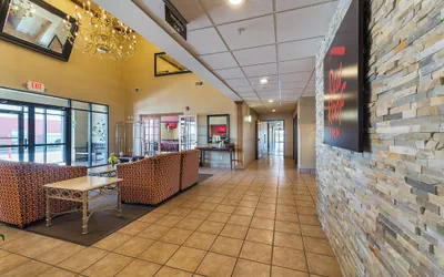 Photo 4 - Red Roof Inn St Louis - Troy, IL