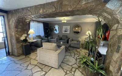 Photo 3 - Hotel Baja San Diego - A Boutique Hotel