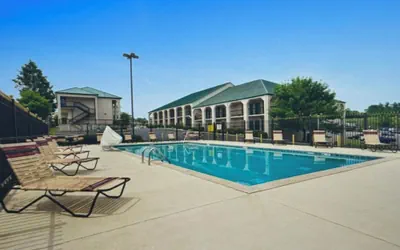 Photo 2 - Baymont by Wyndham Johnson City