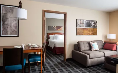 Photo 5 - Sonesta Simply Suites Seattle Renton