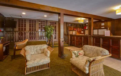 Photo 3 - Olde Marco Island Inn and Suites