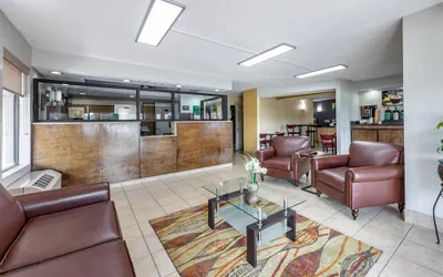 Photo 5 - Quality Inn Glasgow