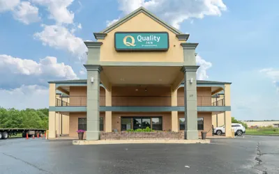 Photo 2 - Quality Inn Adairsville - Calhoun South