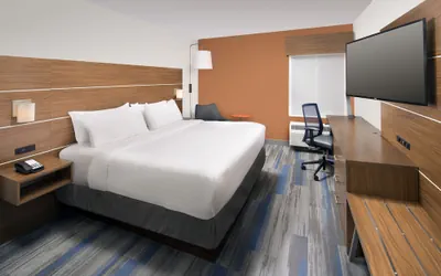 Photo 5 - Holiday Inn Express & Suites College Park-University Area by IHG