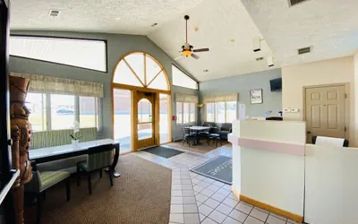 Photo 3 - Fleetwood Inn & Suites