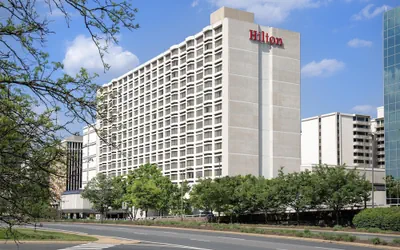 Photo 2 - Hilton Arlington National Landing