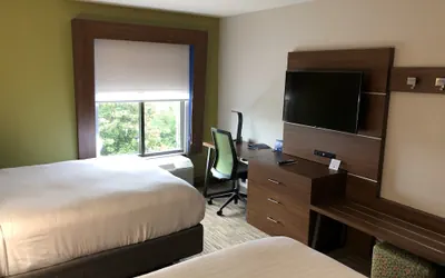 Photo 3 - Holiday Inn Express Atlanta-Stone Mountain by IHG