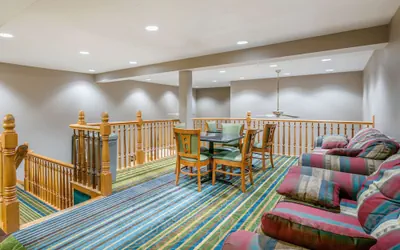 Photo 3 - Quality Inn & Suites Jefferson City