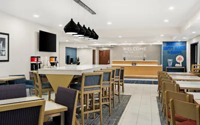 Photo 4 - Hampton Inn Provo