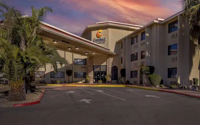 Photo 2 - Comfort Inn & Suites Rocklin - Roseville