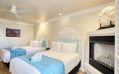 Photo 5 - SeaVenture Beach Hotel