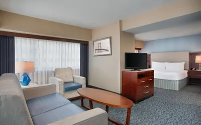 Photo 4 - Crowne Plaza Los Angeles Harbor Hotel by IHG
