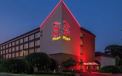 Red Roof Inn PLUS+ Boston - Woburn/ Burlington