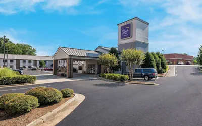 Photo 2 - Sleep Inn Kernersville I-40