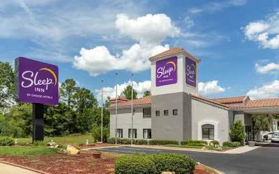 Photo 2 - Sleep Inn Fayetteville I-95