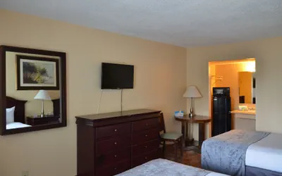 Photo 5 - Altamonte Springs Hotel and Suites
