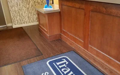 Photo 3 - Travelodge by Wyndham San Francisco Bay