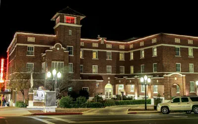 Photo 2 - Hassayampa Inn