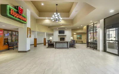 Photo 5 - Best Western Plus York Hotel & Conference Center