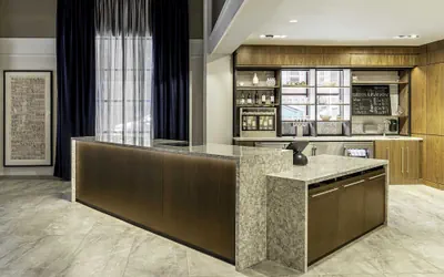 Photo 3 - New Haven Hotel