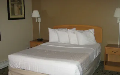 Photo 5 - Americas Best Value Inn & Suites Bismarck