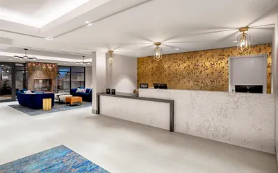 Photo 5 - DoubleTree by Hilton Sioux City