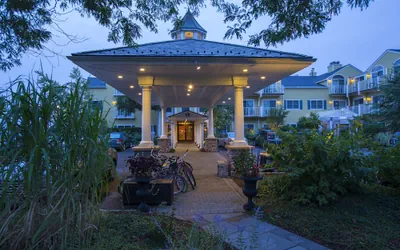 Photo 2 - Saybrook Point Resort & Marina
