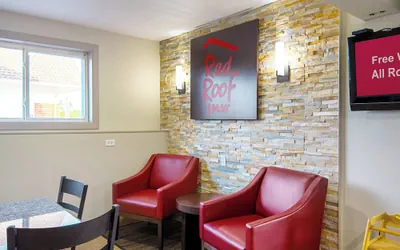 Photo 3 - Red Roof Inn Cameron