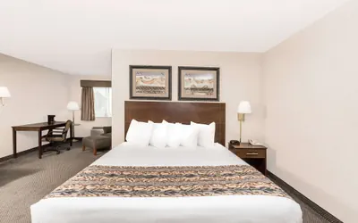 Photo 4 - Baymont by Wyndham LeMars