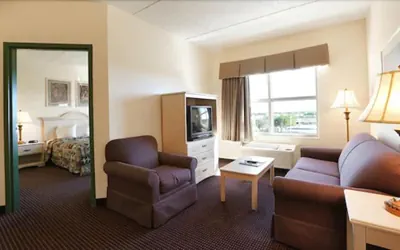 Photo 5 - Allure Suites
