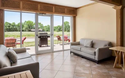 Photo 3 - Hawthorn Extended Stay by Wyndham Decatur