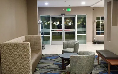 Photo 2 - Holiday Inn Express & Suites Tulare by IHG
