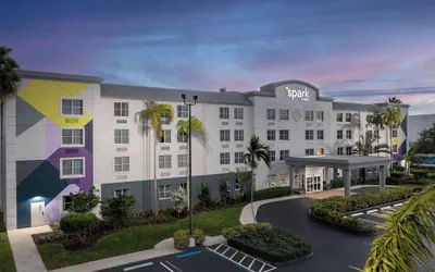 Photo 2 - Spark by Hilton Miami Doral