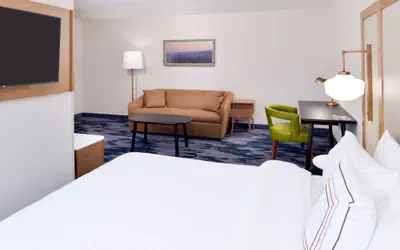Photo 5 - Fairfield Inn & Suites by Marriott Bakersfield Central
