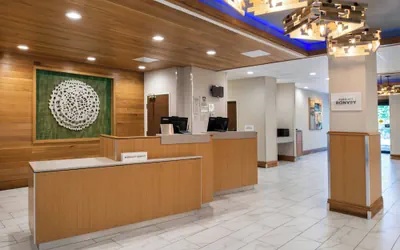 Photo 3 - Fairfield Inn & Suites by Marriott Bakersfield Central