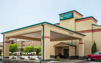 Photo 2 - Quality Inn Florence Muscle Shoals