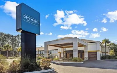 Photo 2 - City Express by Marriott Yulee