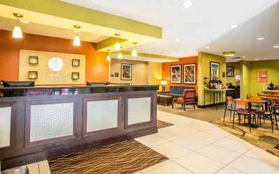Photo 5 - Comfort Inn & Suites Kansas City - Northeast