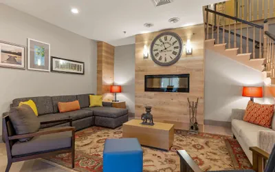 Photo 2 - Country Inn & Suites by Radisson, Asheville - Outlet Mall