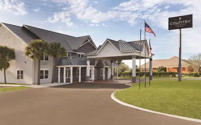 Photo 2 - Country Inn & Suites by Radisson, Panama City, FL