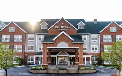 Photo 2 - Country Inn & Suites by Radisson, Milwaukee West (Brookfield), WI