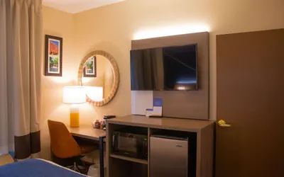 Photo 5 - Country Inn & Suites by Radisson, Rock Falls, IL