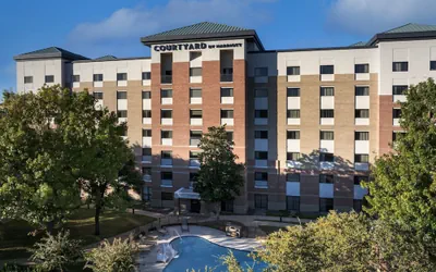 Courtyard by Marriott Dallas Addison/Quorum Drive