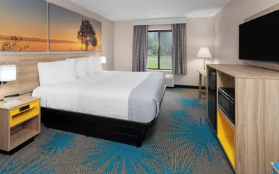 Photo 5 - Days Inn by Wyndham Eagle River