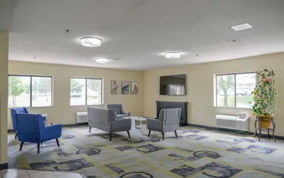 Photo 4 - Days Inn by Wyndham Mount Vernon
