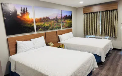 Photo 4 - Days Inn by Wyndham Barstow