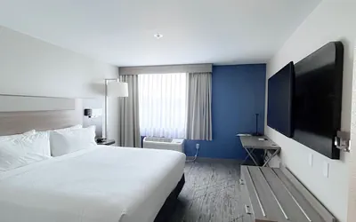 Photo 3 - Holiday Inn Express Federal Way Seattle South by IHG