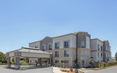Photo 2 - Holiday Inn Express Hotel & Suites San Jose-Morgan Hill by IHG