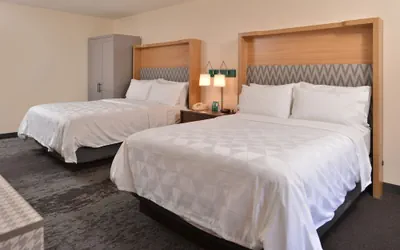 Photo 5 - Holiday Inn Hotel & Suites Raleigh / Cary by IHG