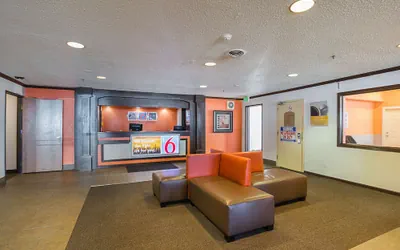 Photo 4 - Motel 6 Waterloo, IA - Crossroads Mall - Cedar Falls